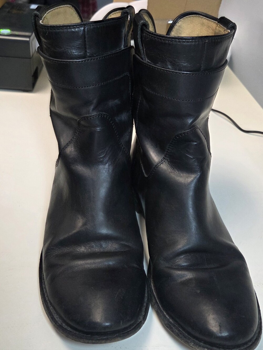 FRYE Paige Short Riding Boots Black Leather Size 6.5 - Picture 2 of 10